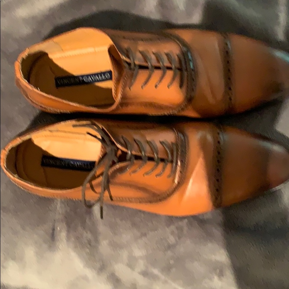 Shoes - Picture 2 of 2